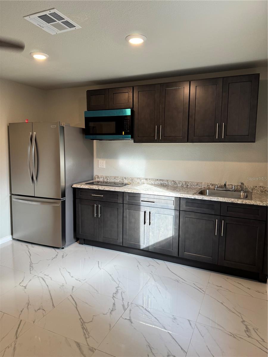 Image 17 of 17 For 821 Thalia Drive