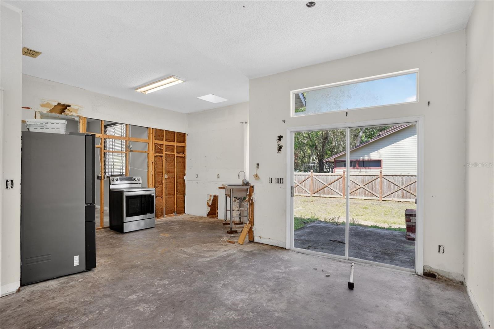 Image 14 of 35 For 902 Lingo Court