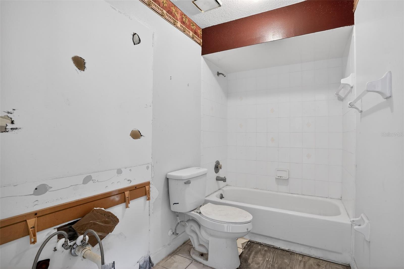 Image 22 of 35 For 902 Lingo Court