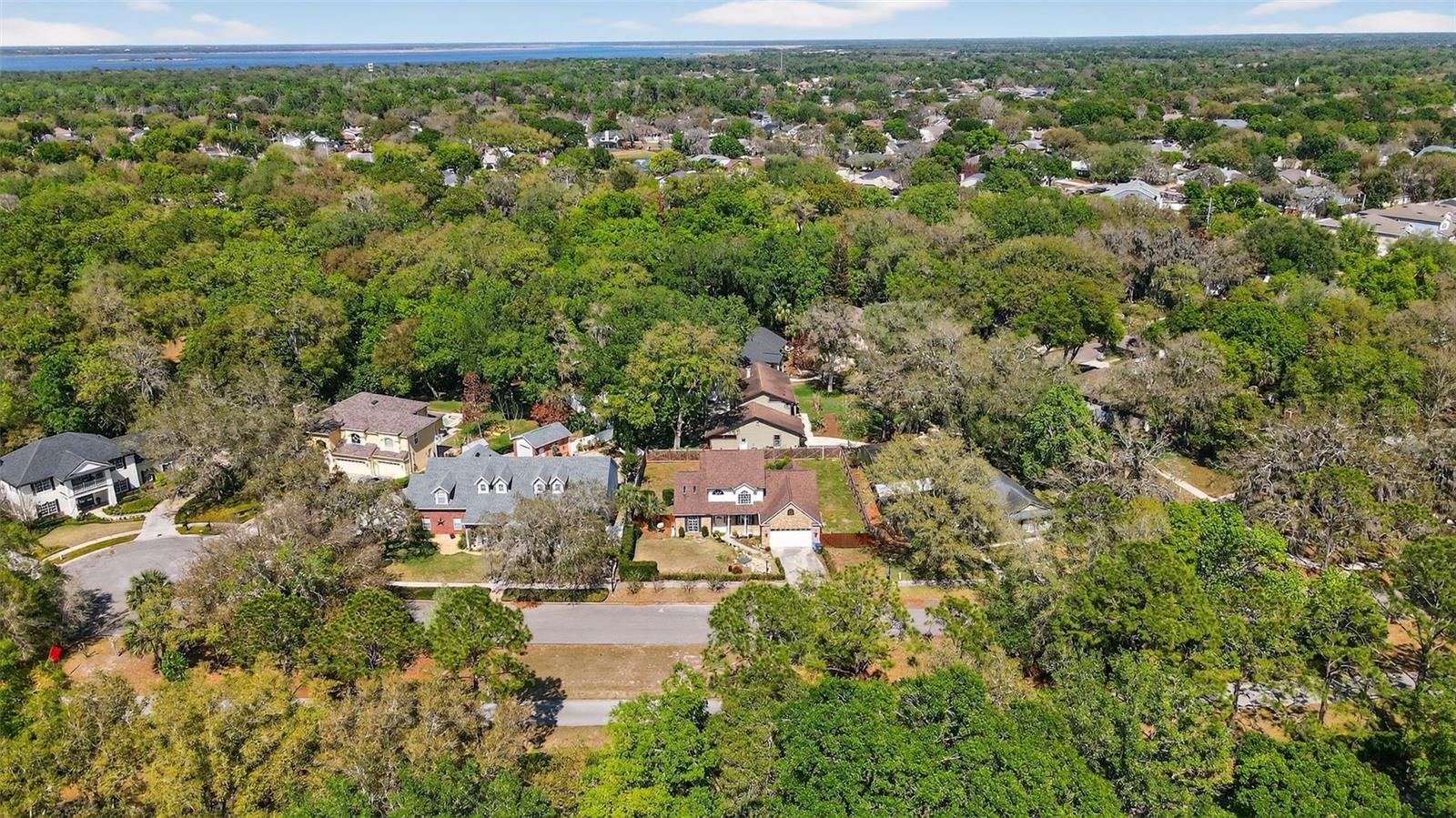 Image 32 of 35 For 902 Lingo Court