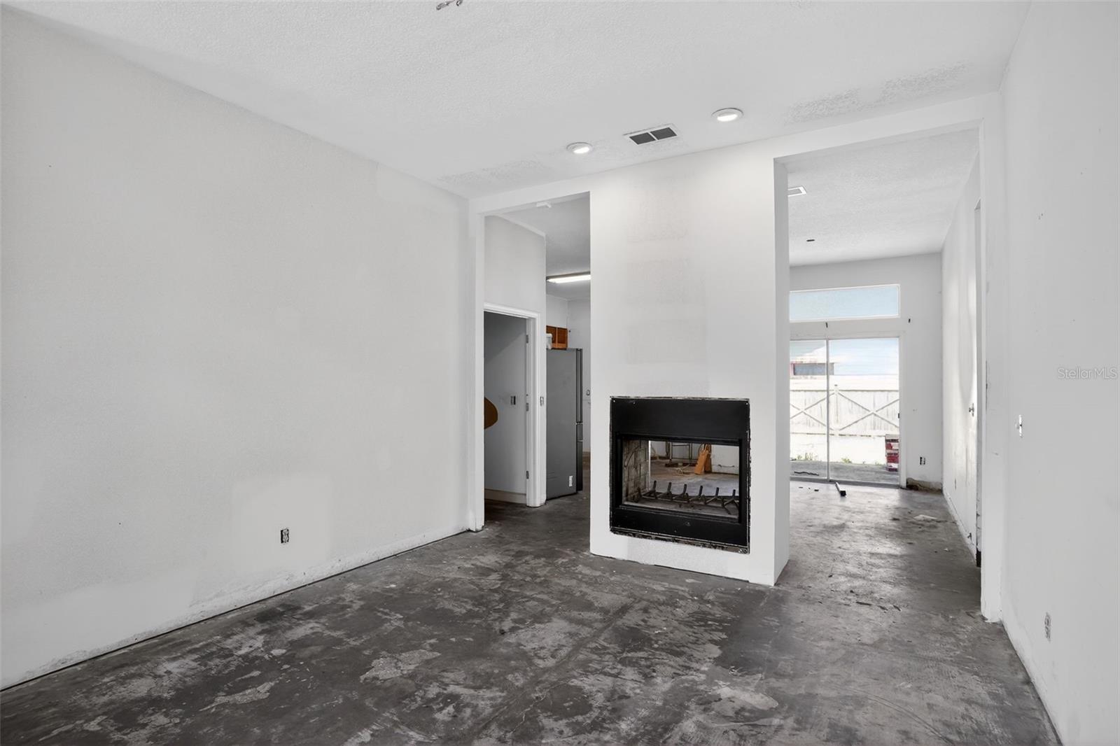 Image 7 of 35 For 902 Lingo Court