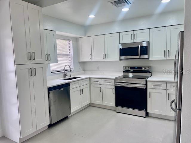 Image 11 of 27 For 325 Lariat Lane