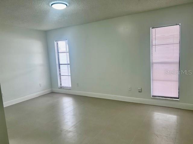 Image 12 of 27 For 325 Lariat Lane