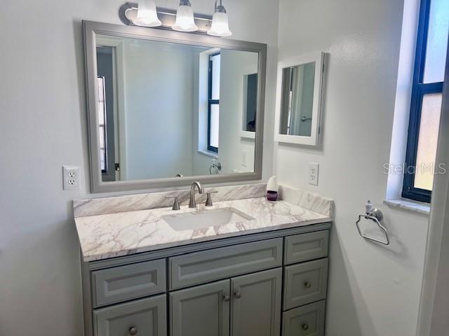 Image 16 of 27 For 325 Lariat Lane