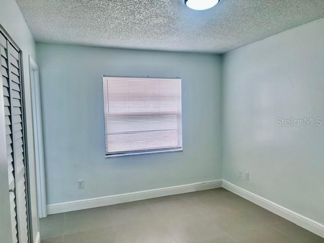 Image 18 of 27 For 325 Lariat Lane