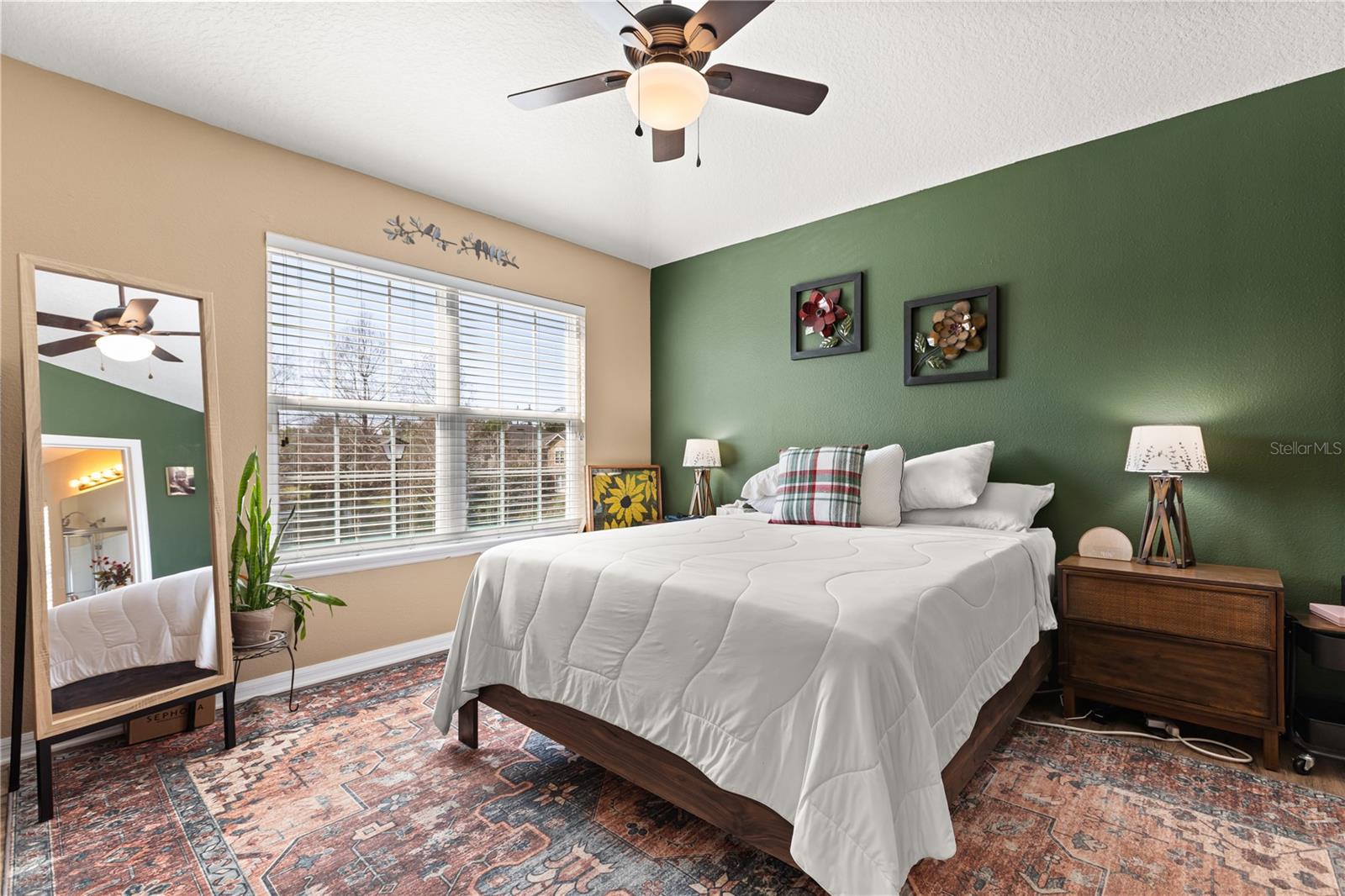 Image 13 of 26 For 2210 San Jacinto Circle