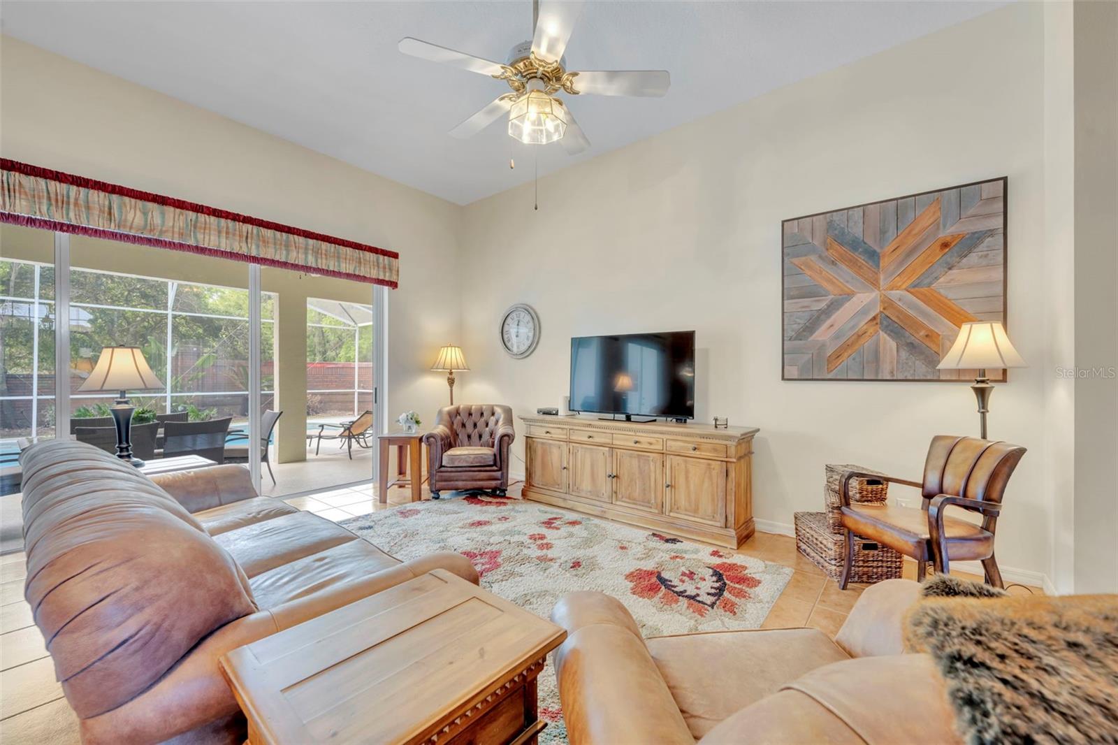 Image 12 of 68 For 1551 Warrington Street