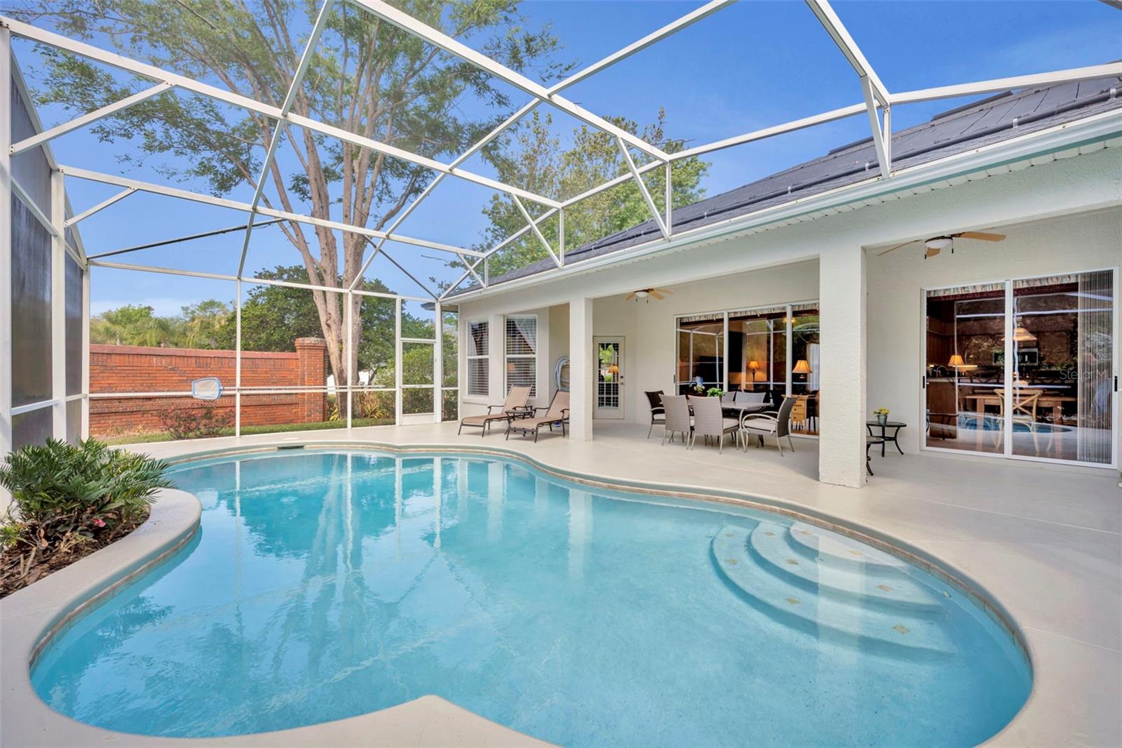 Image 2 of 68 For 1551 Warrington Street