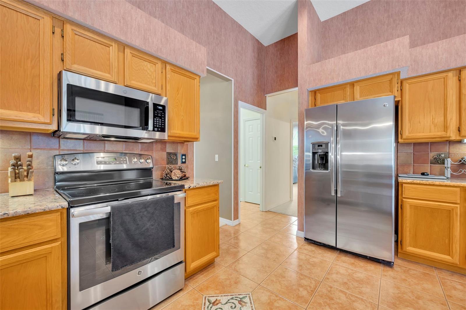 Image 22 of 68 For 1551 Warrington Street