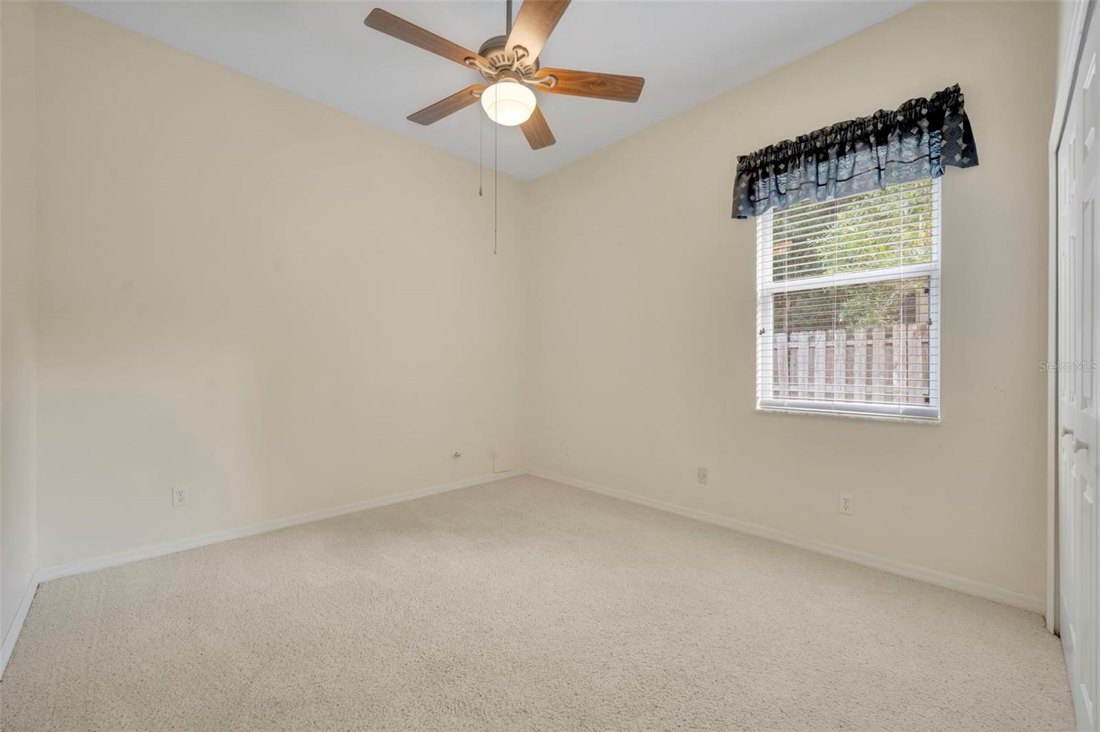 Image 33 of 68 For 1551 Warrington Street