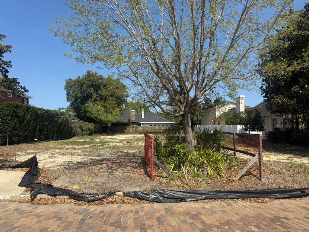 Image 5 of 11 For 1181 Via Capri