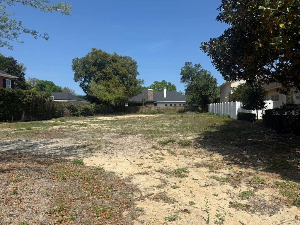 Image 9 of 11 For 1181 Via Capri