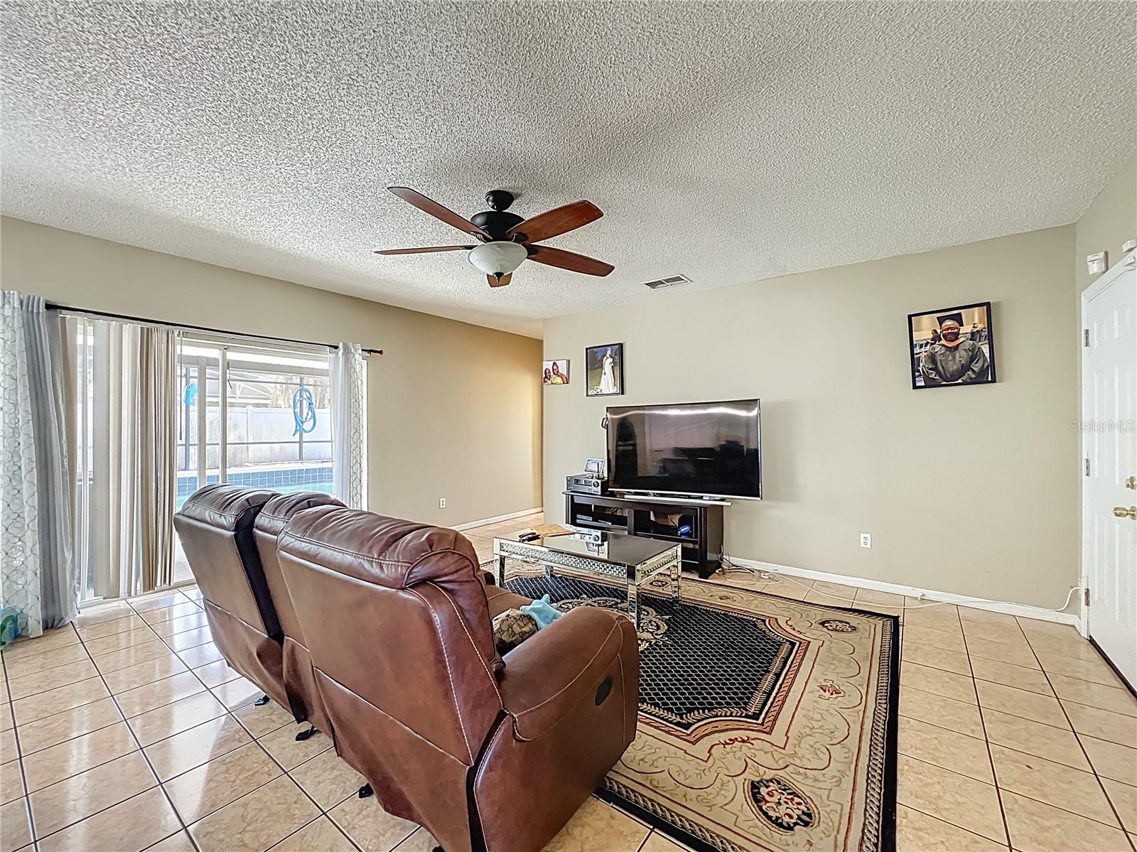 Image 17 of 43 For 8016 Equitation Court