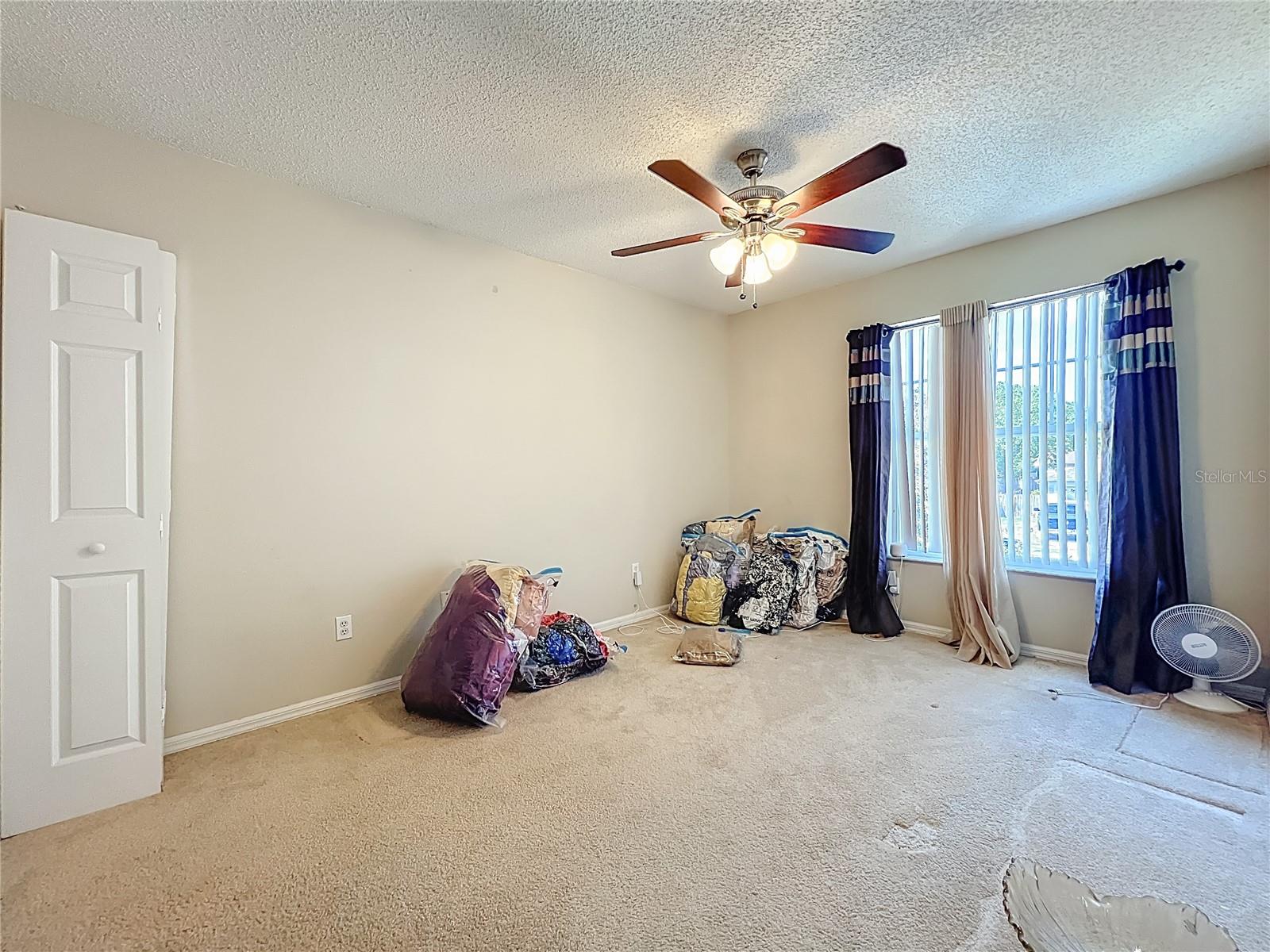 Image 23 of 43 For 8016 Equitation Court