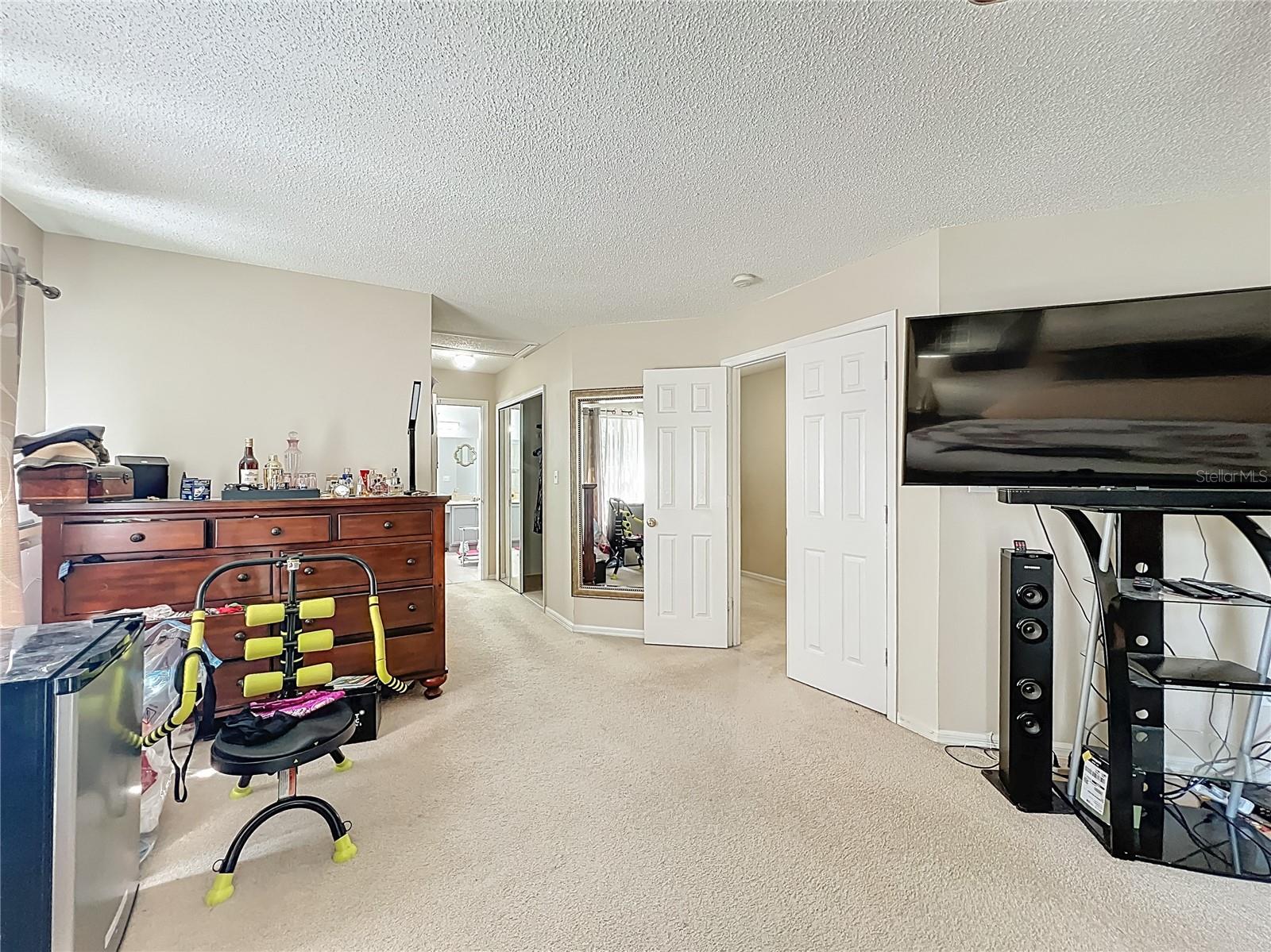 Image 24 of 43 For 8016 Equitation Court