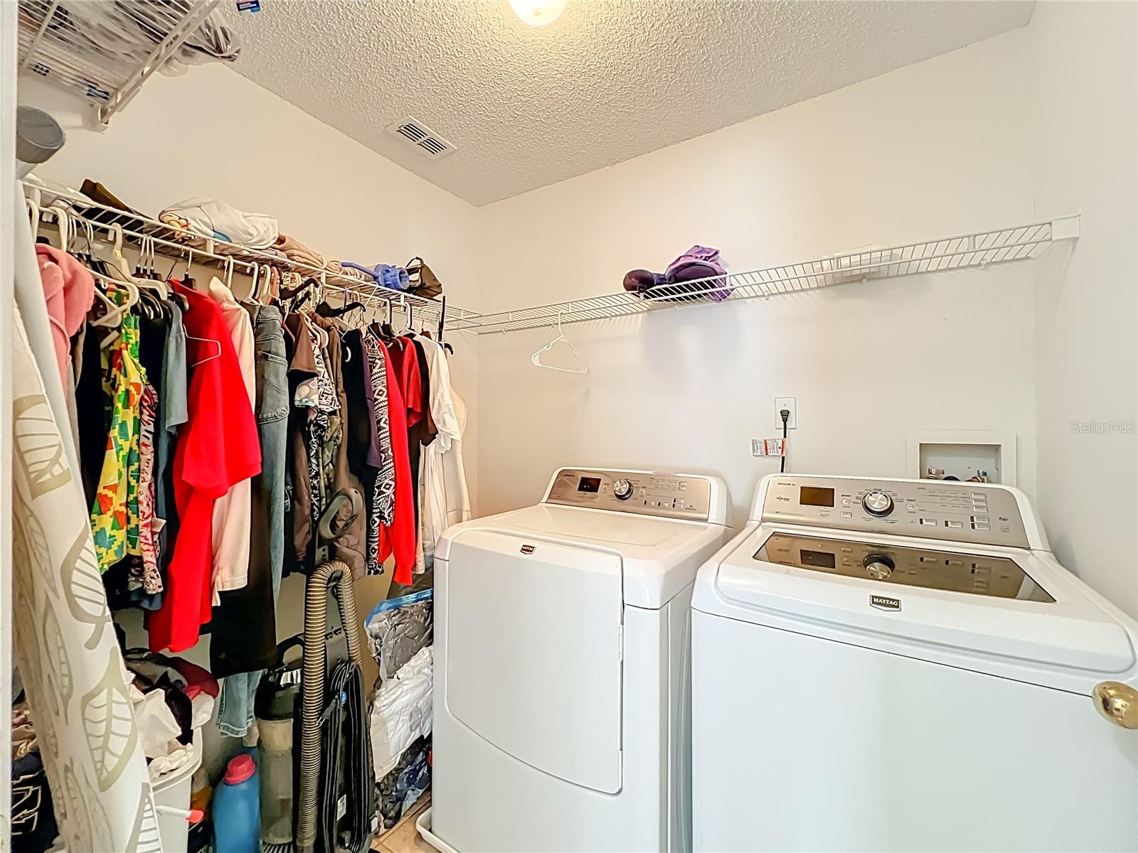 Image 38 of 43 For 8016 Equitation Court