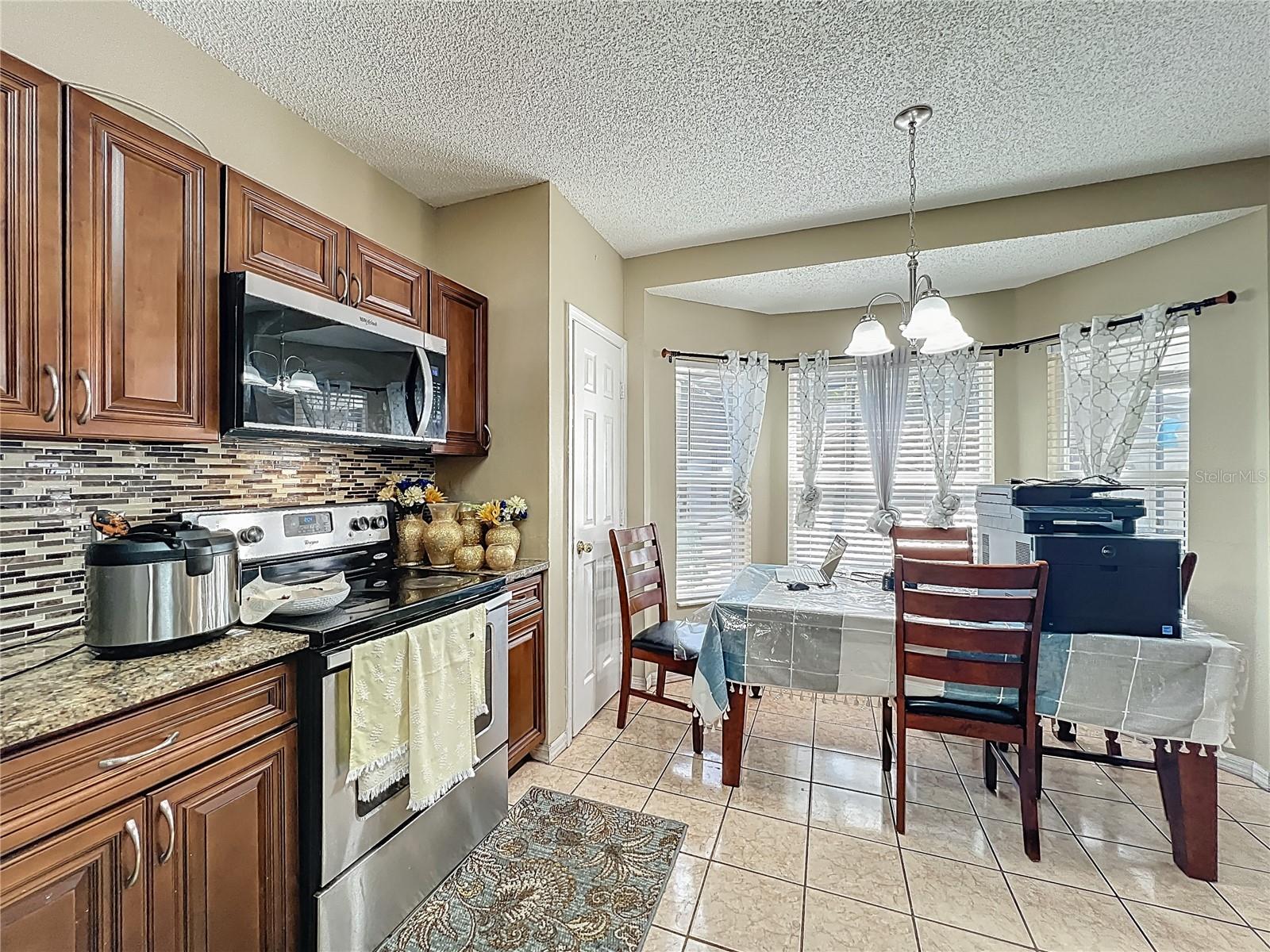 Image 9 of 43 For 8016 Equitation Court