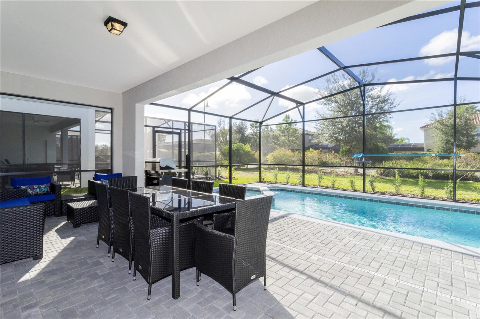 Image 14 of 63 For 7335 Oakmoss Loop