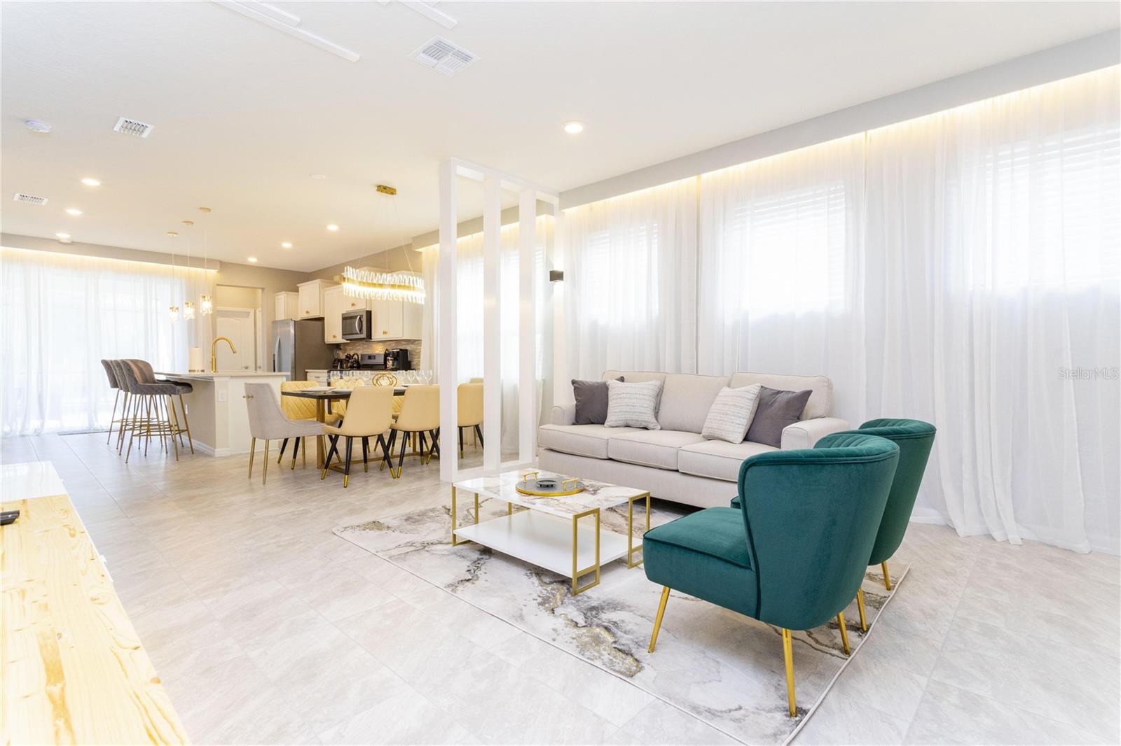 Image 2 of 63 For 7335 Oakmoss Loop