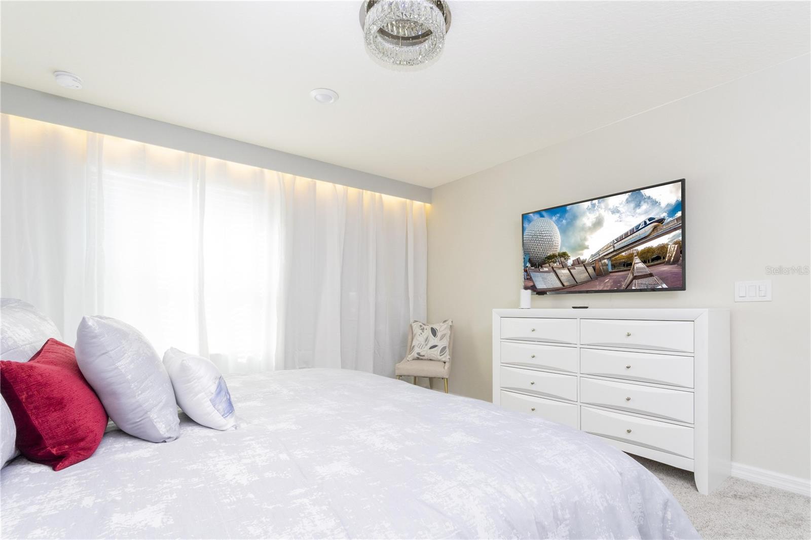 Image 27 of 63 For 7335 Oakmoss Loop