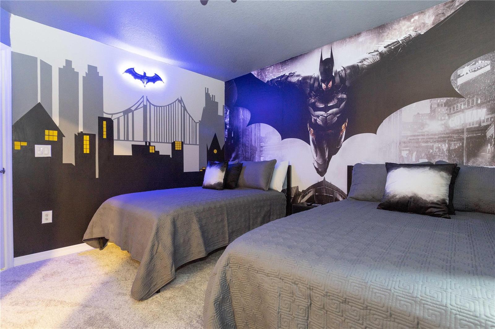 Image 31 of 63 For 7335 Oakmoss Loop