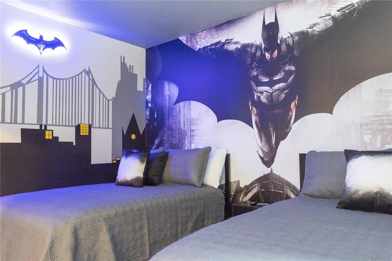 Image 32 of 63 For 7335 Oakmoss Loop