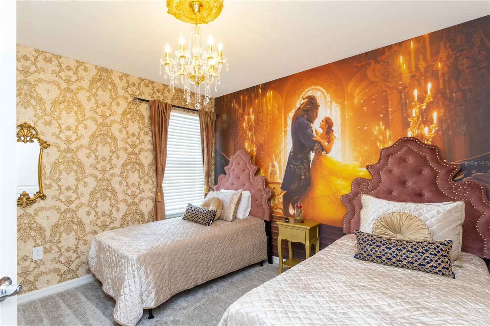 Image 36 of 63 For 7335 Oakmoss Loop