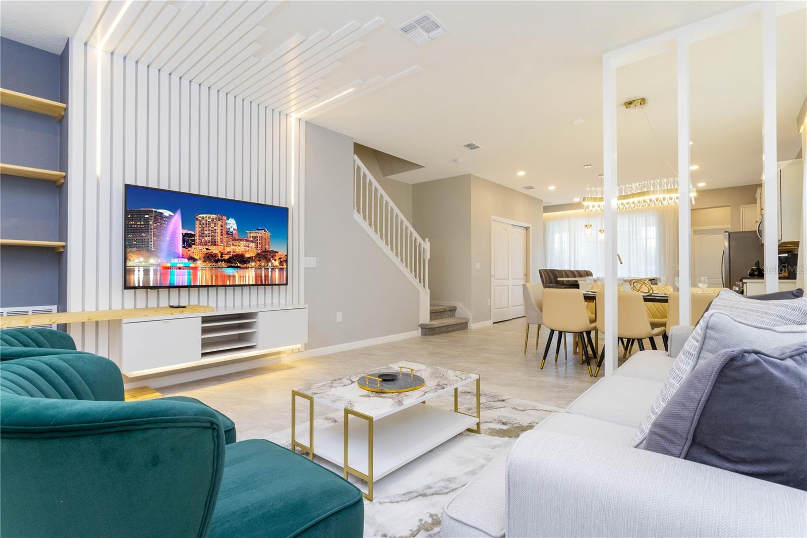 Image 7 of 63 For 7335 Oakmoss Loop