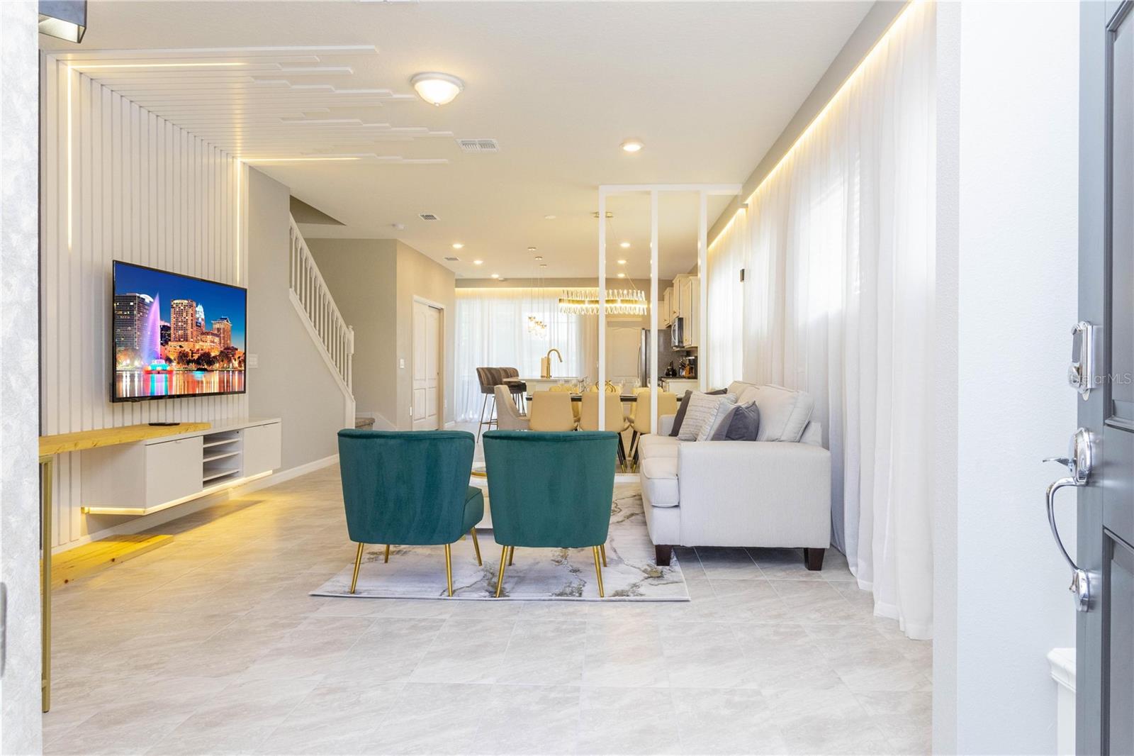 Image 8 of 63 For 7335 Oakmoss Loop