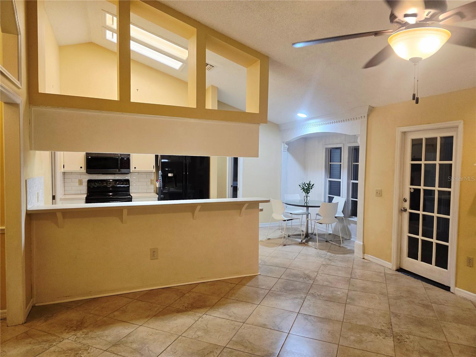 Image 5 of 20 For 1218 Red Dandy Drive