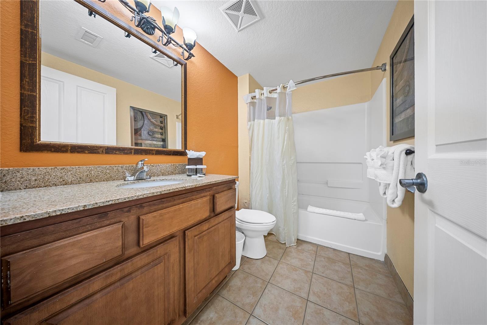 Image 24 of 39 For 12527 Floridays Resort Drive 402e