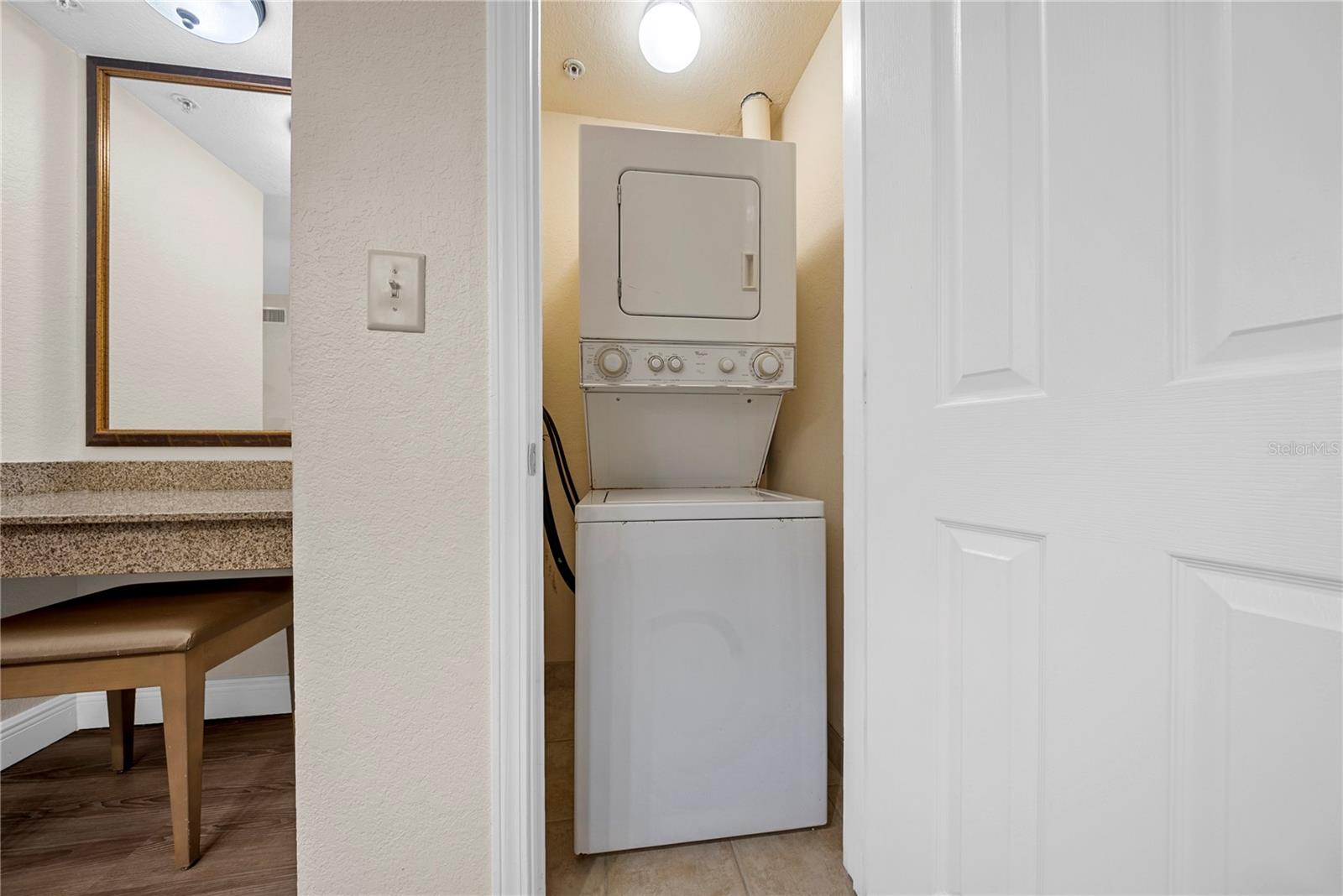 Image 25 of 39 For 12527 Floridays Resort Drive 402e