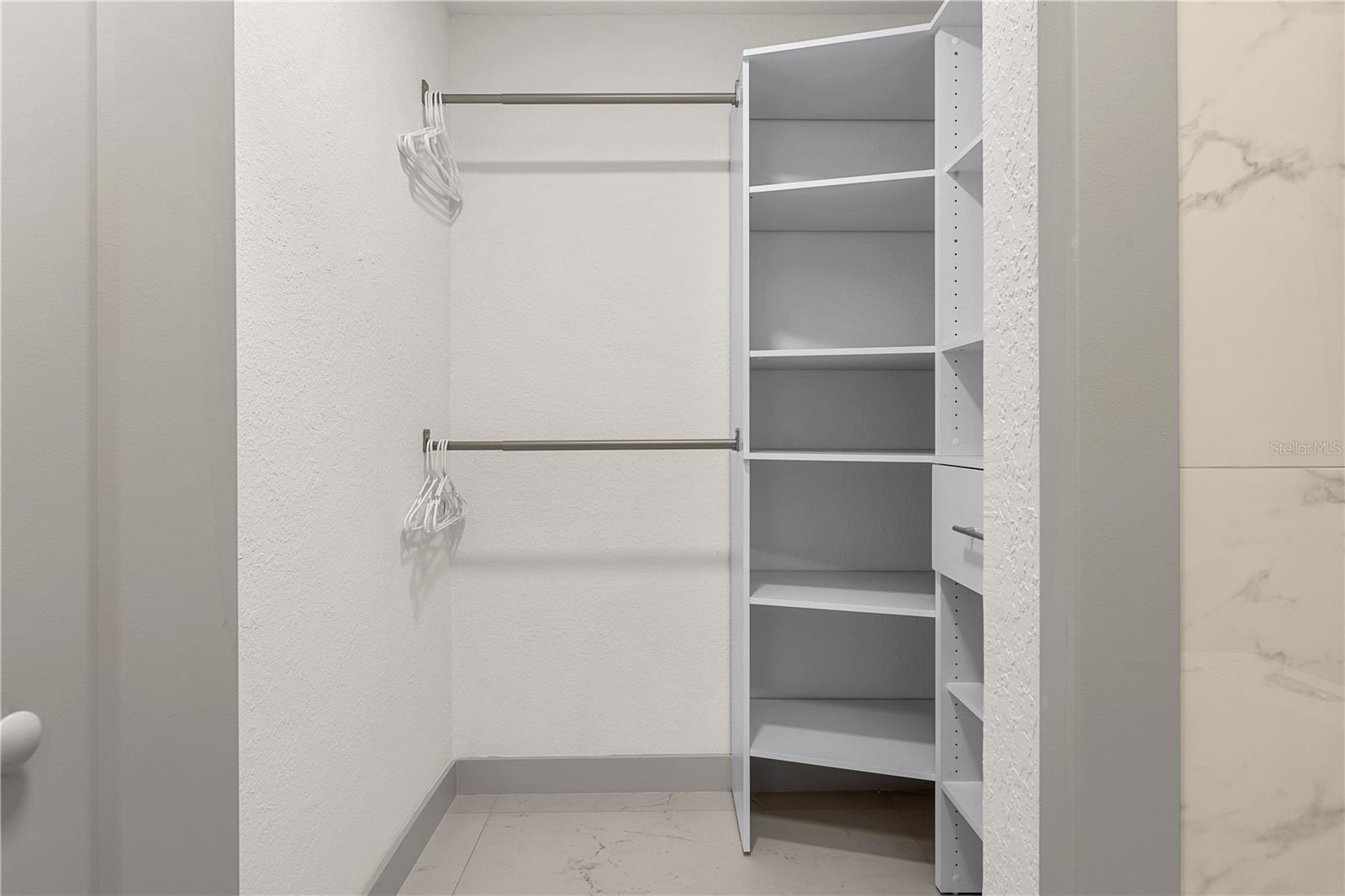 Image 10 of 33 For 6300 Raleigh Street 115