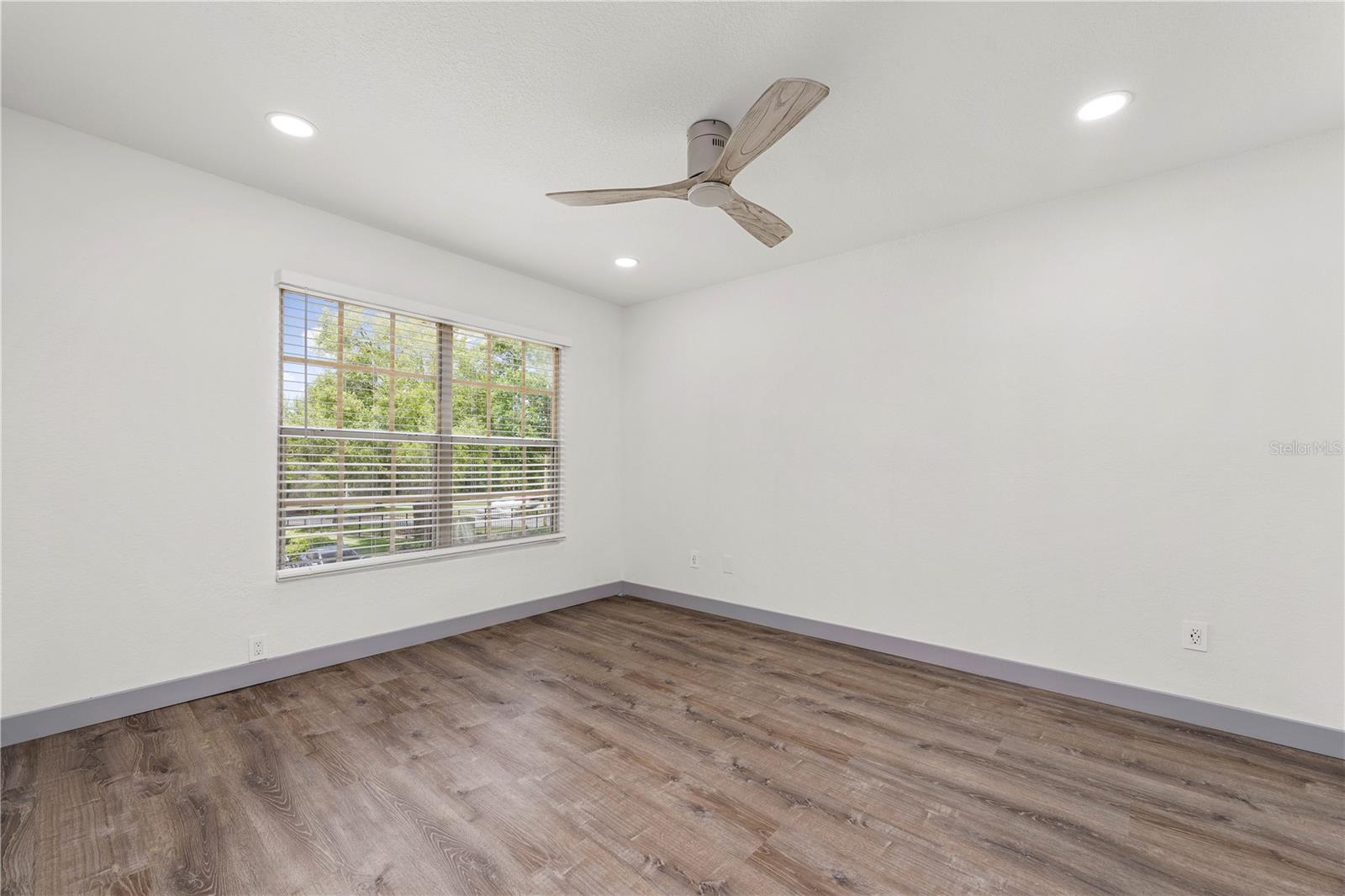 Image 14 of 33 For 6300 Raleigh Street 115