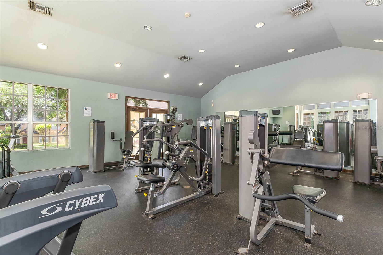 Image 26 of 33 For 6300 Raleigh Street 115