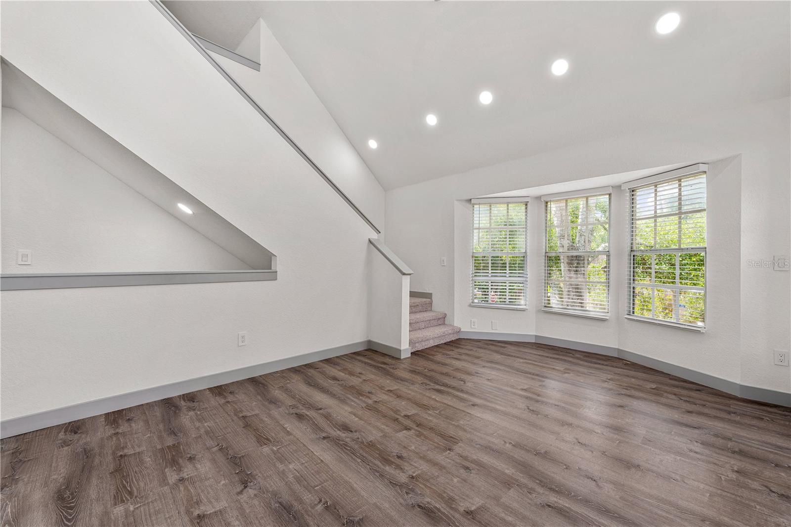 Image 5 of 33 For 6300 Raleigh Street 115