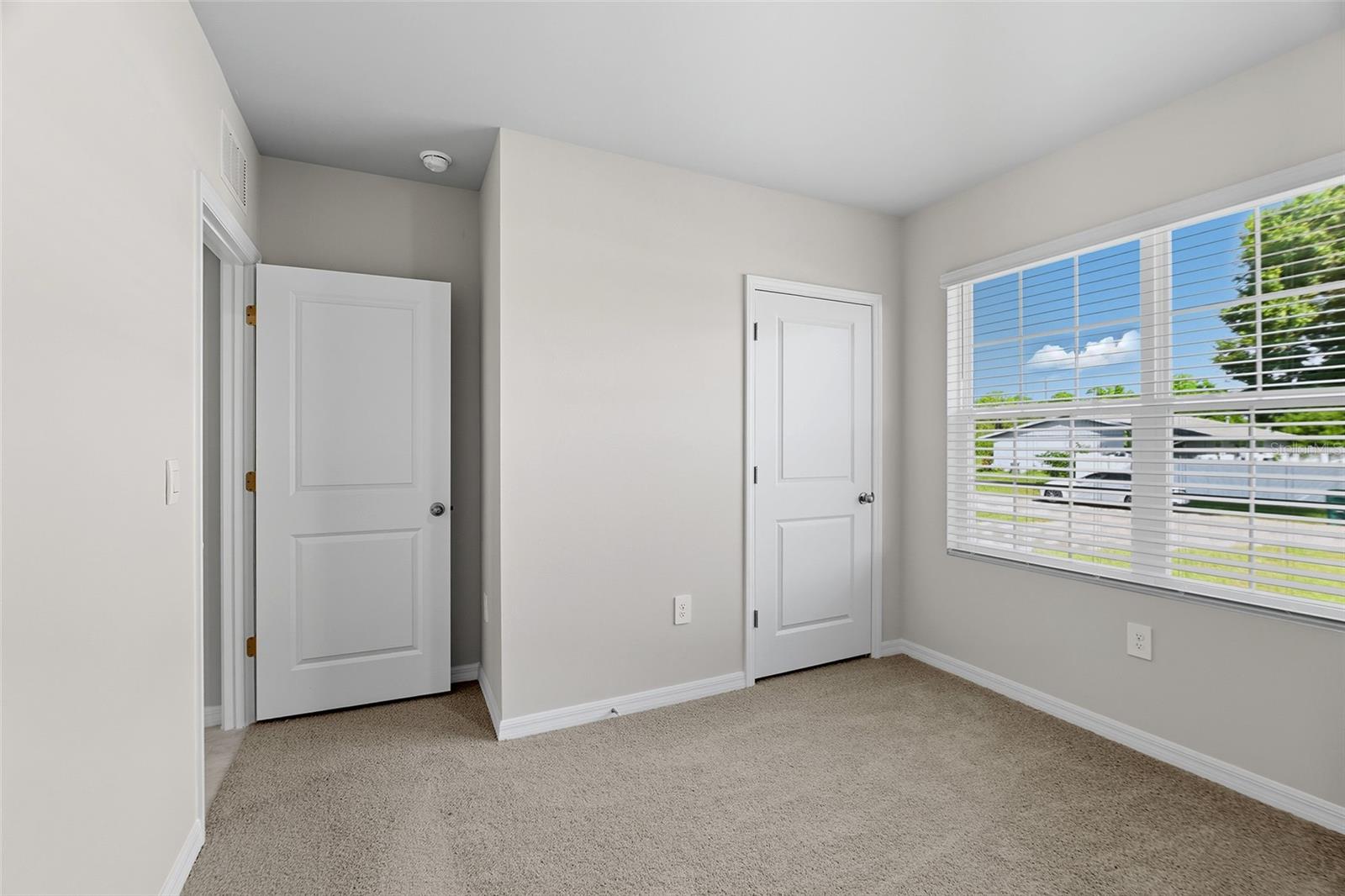 Image 15 of 40 For 25222 Cadiz Drive