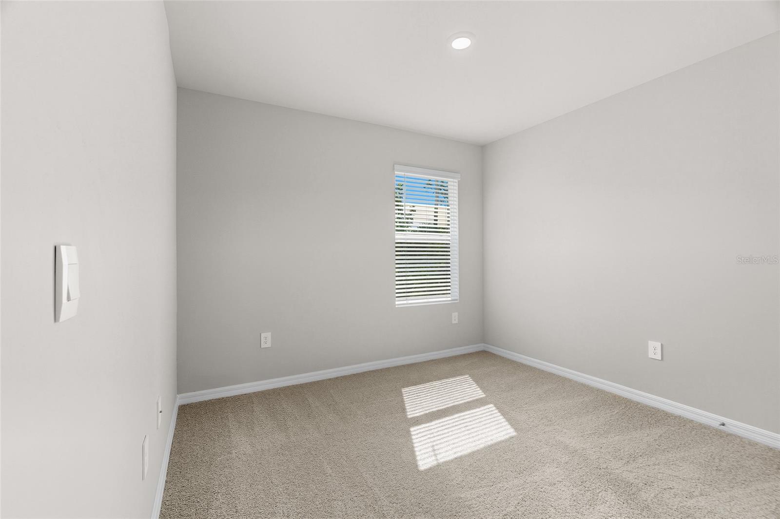 Image 18 of 40 For 25222 Cadiz Drive