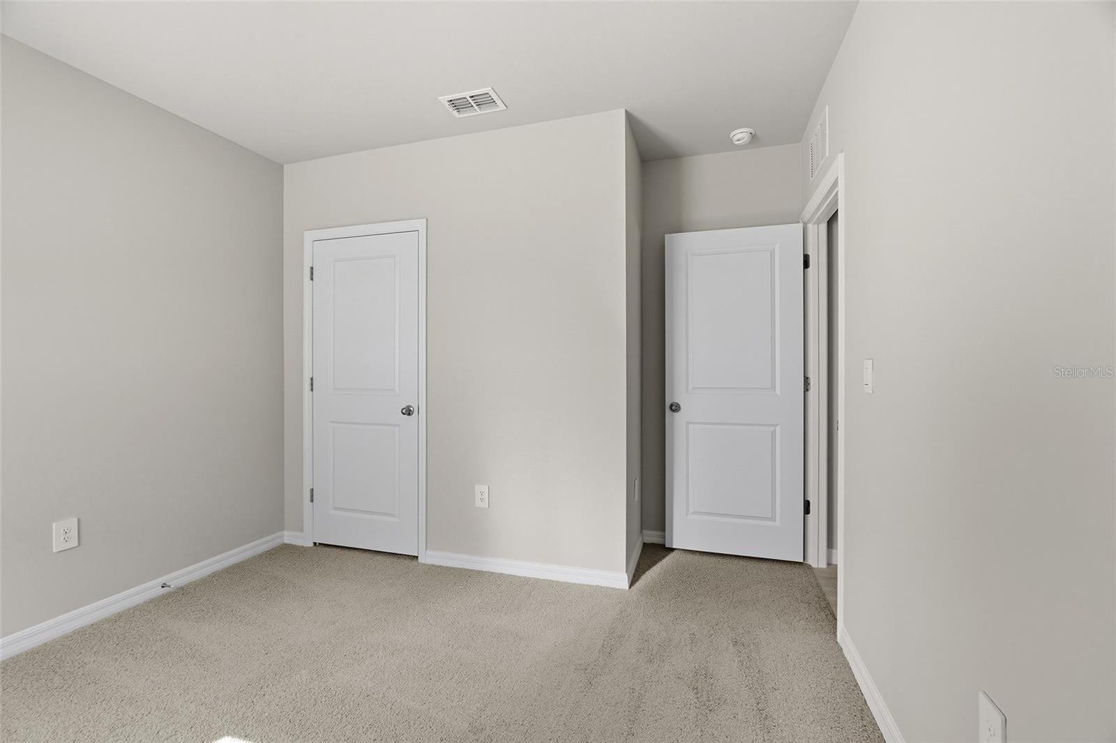 Image 19 of 40 For 25222 Cadiz Drive