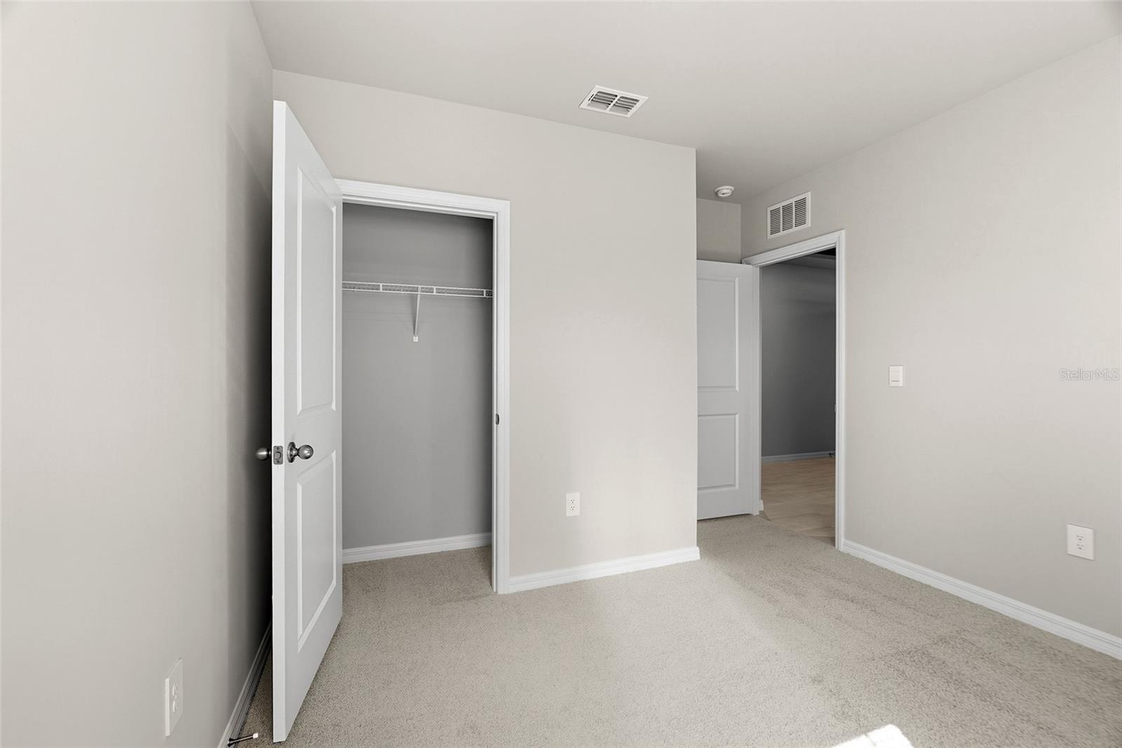 Image 21 of 40 For 25222 Cadiz Drive