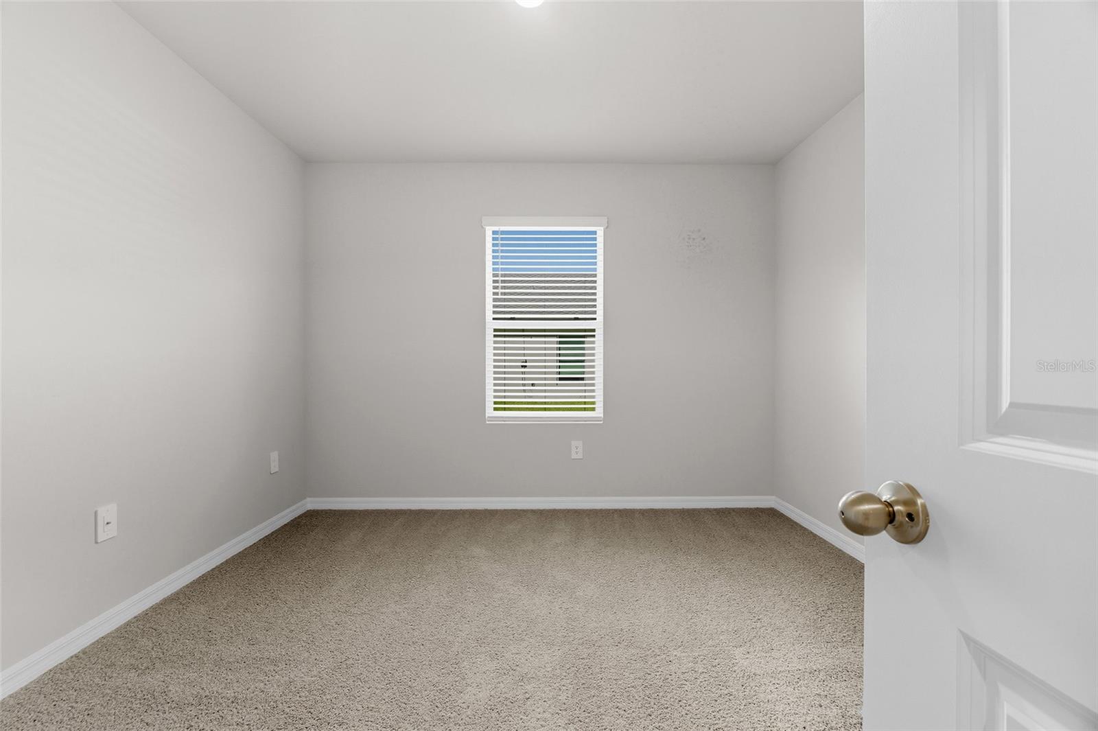 Image 22 of 40 For 25222 Cadiz Drive