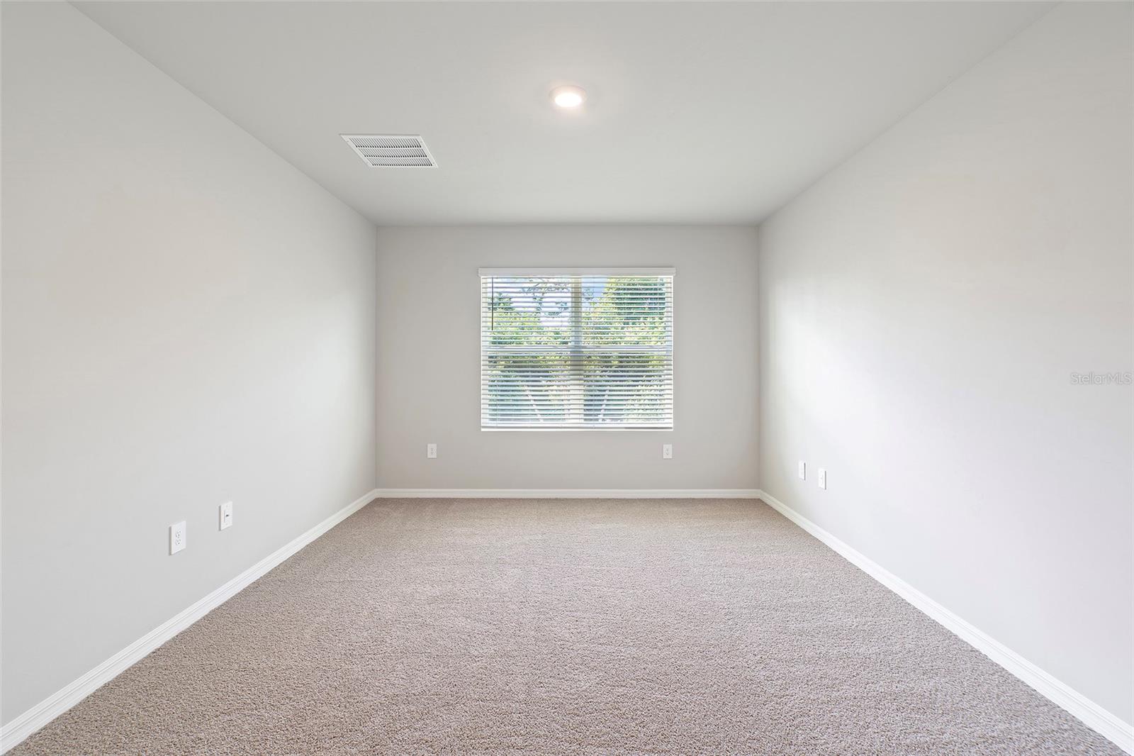 Image 27 of 40 For 25222 Cadiz Drive