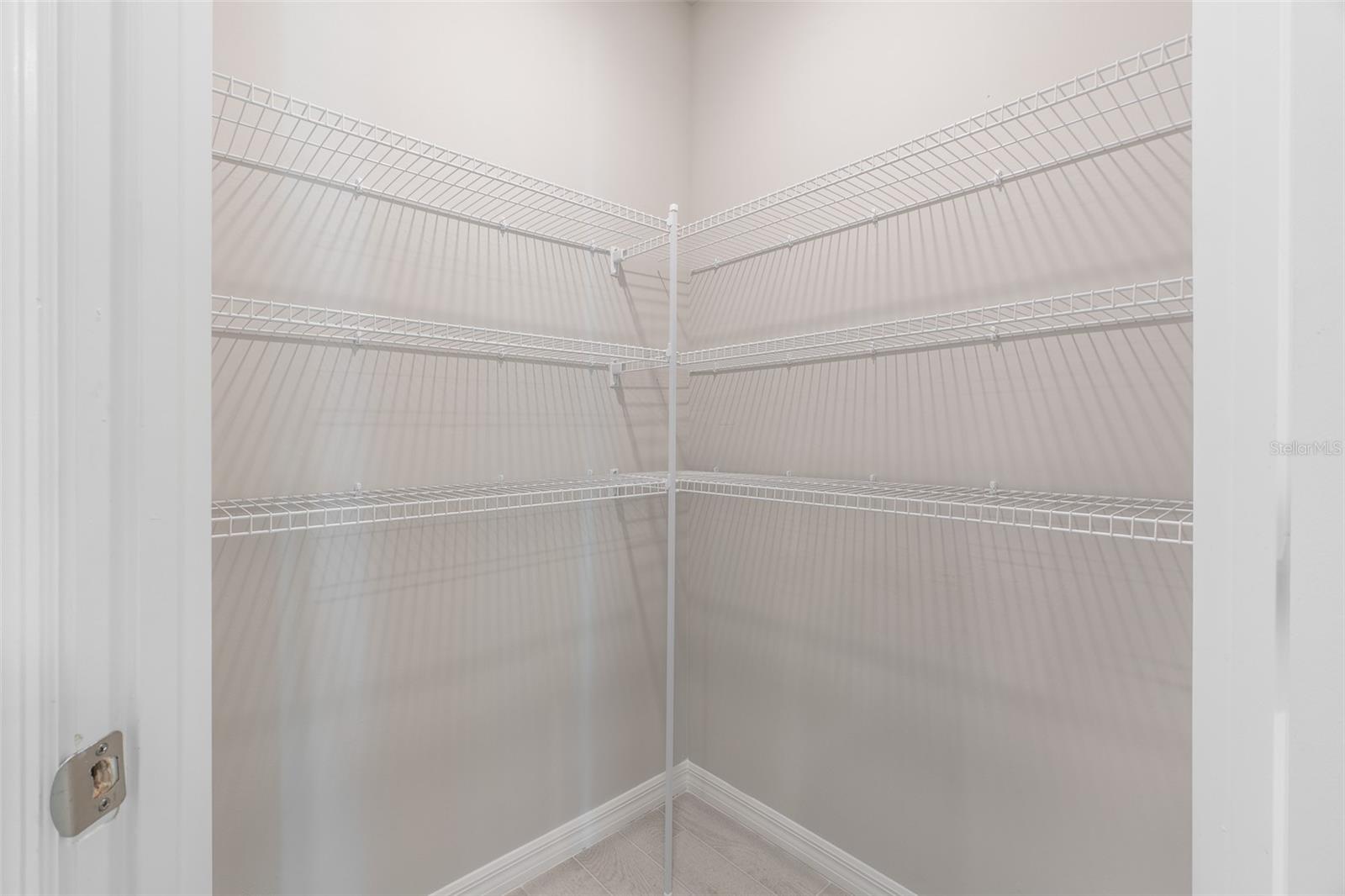 Image 34 of 40 For 25222 Cadiz Drive