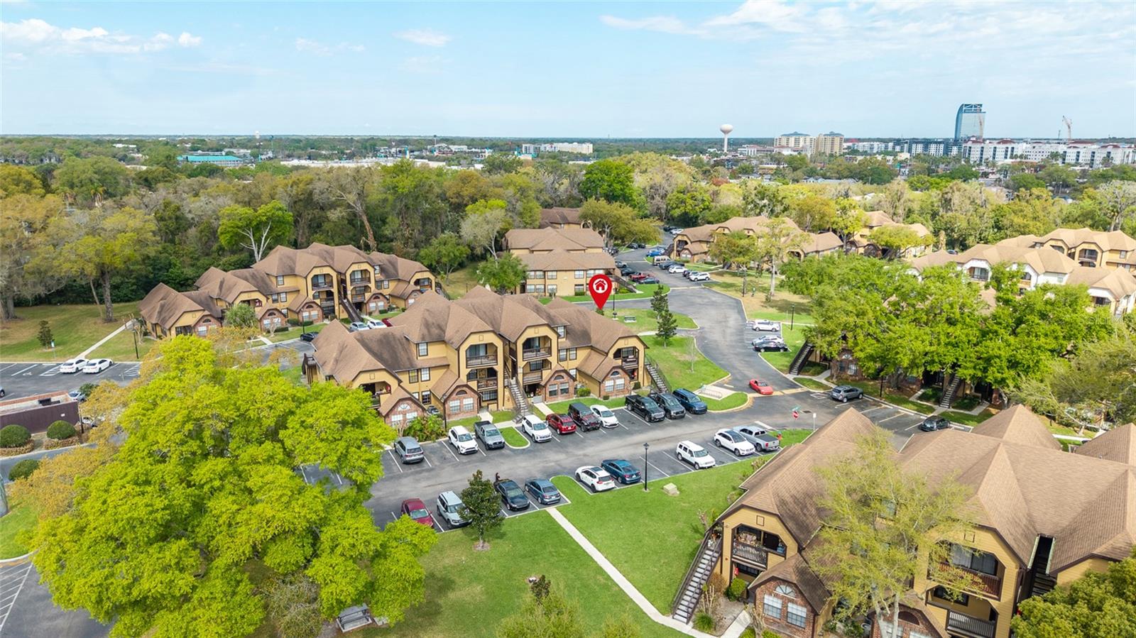 Image 23 of 28 For 320 Black Oak Court 208