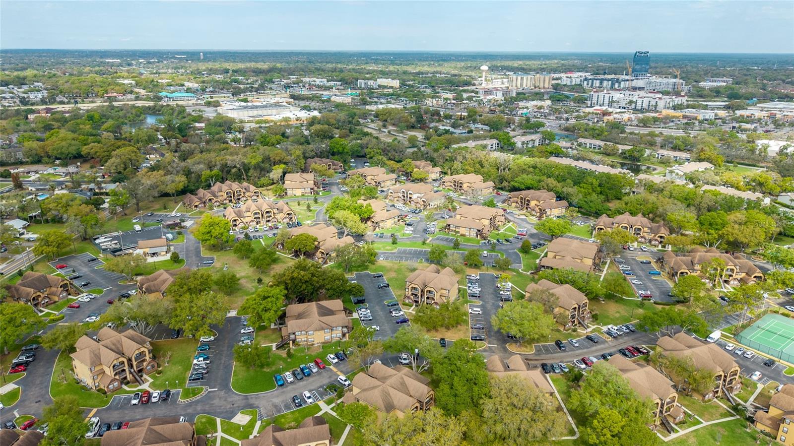 Image 26 of 28 For 320 Black Oak Court 208