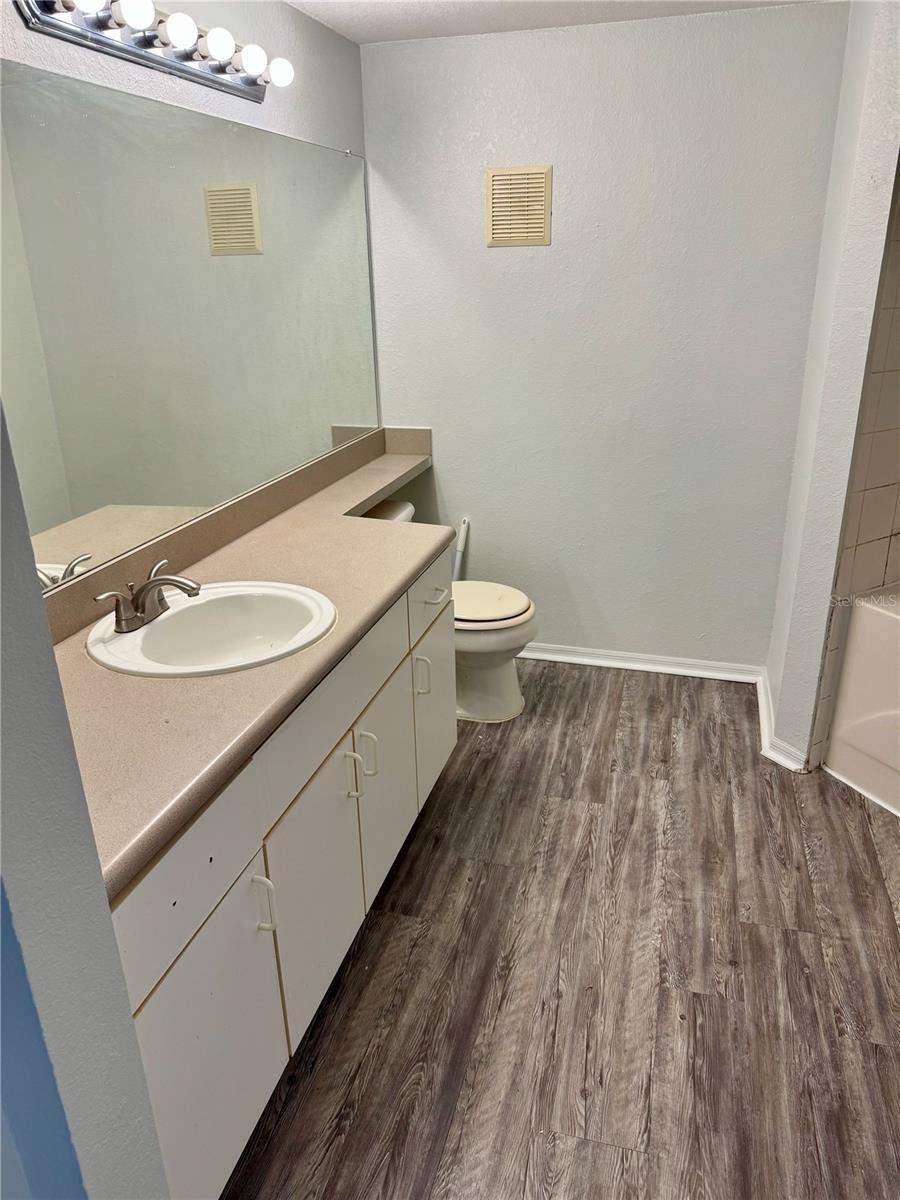 Image 14 of 18 For 1341 Arbor Vista Loop 317