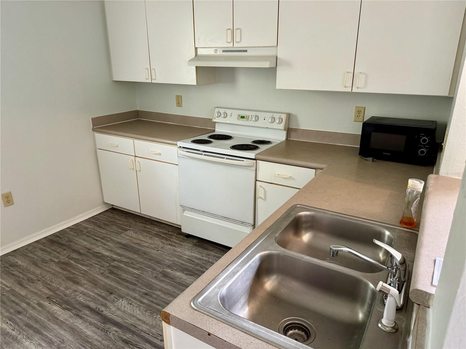 Image 7 of 18 For 1341 Arbor Vista Loop 317