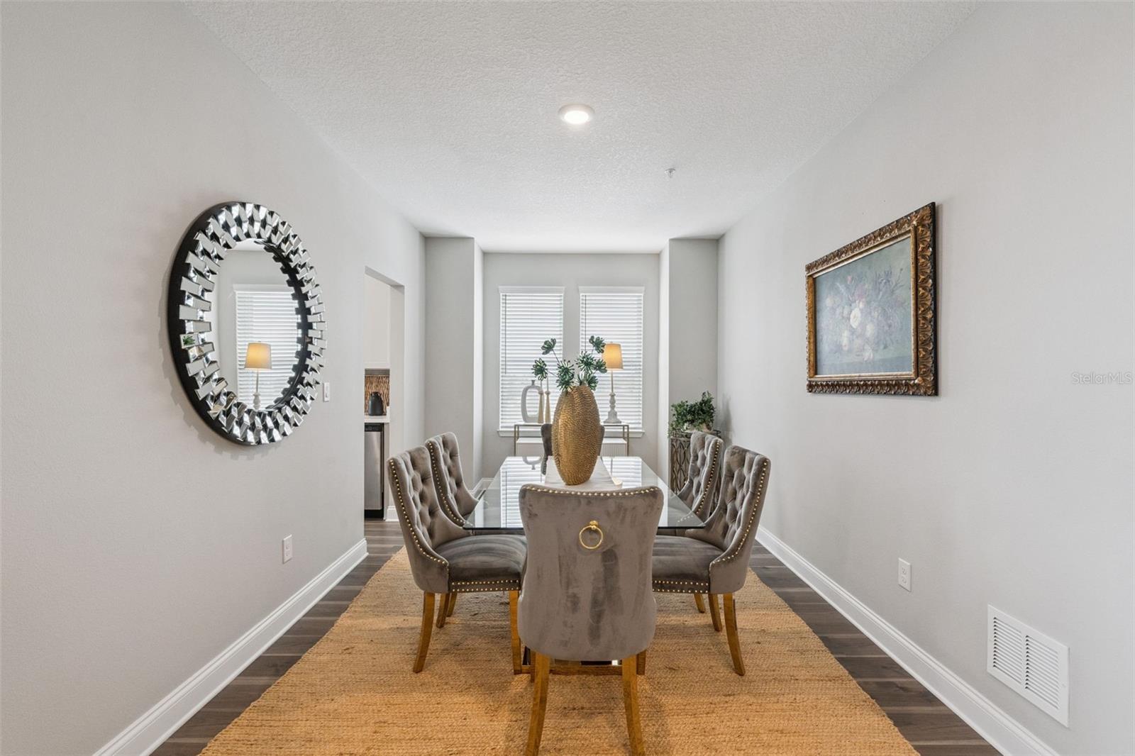 Image 12 of 54 For 7521 Laureate Boulevard 5306