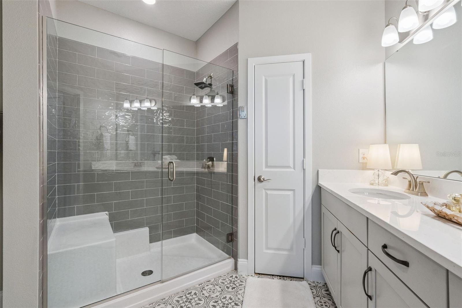 Image 20 of 54 For 7521 Laureate Boulevard 5306