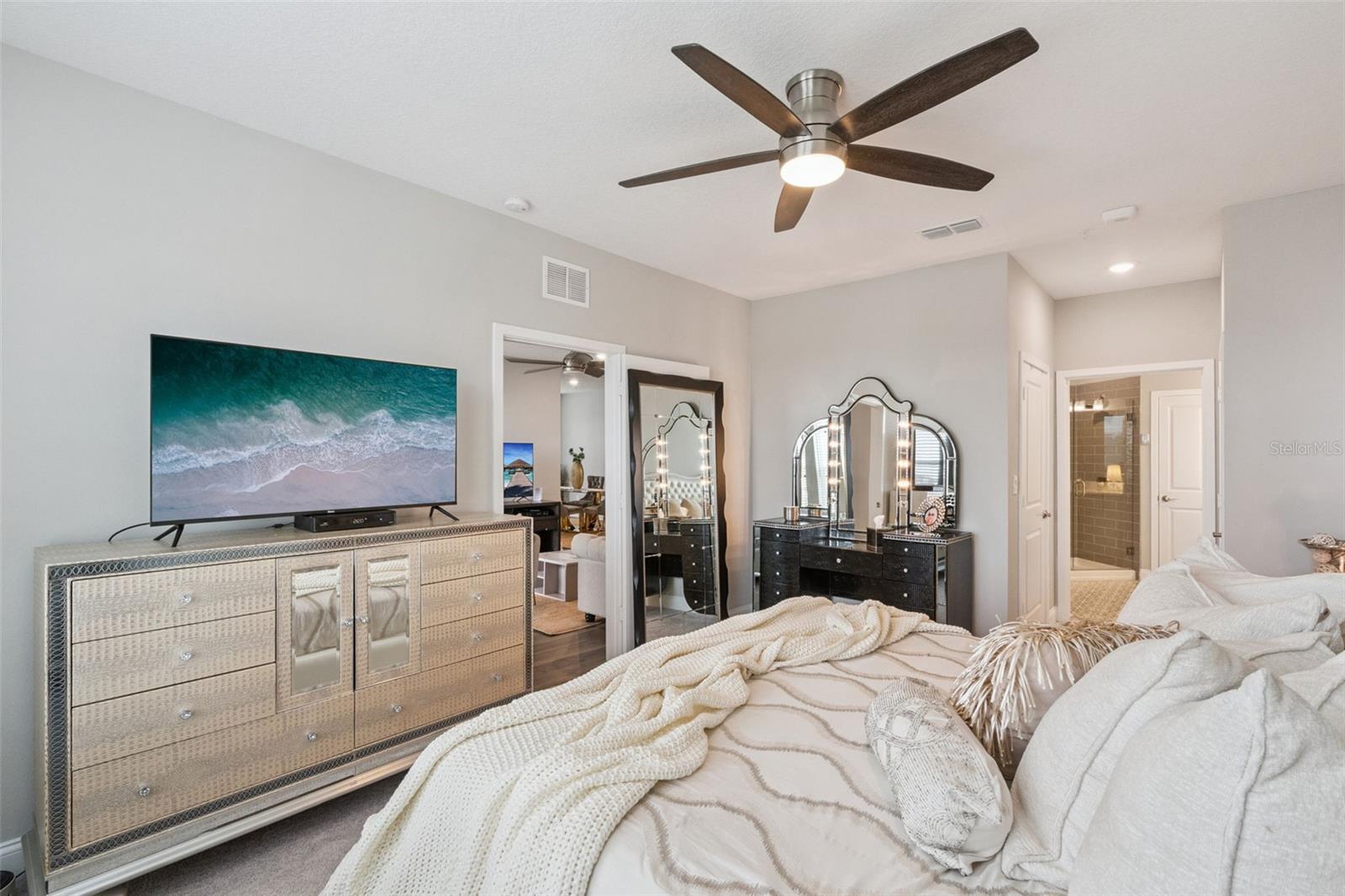 Image 22 of 54 For 7521 Laureate Boulevard 5306